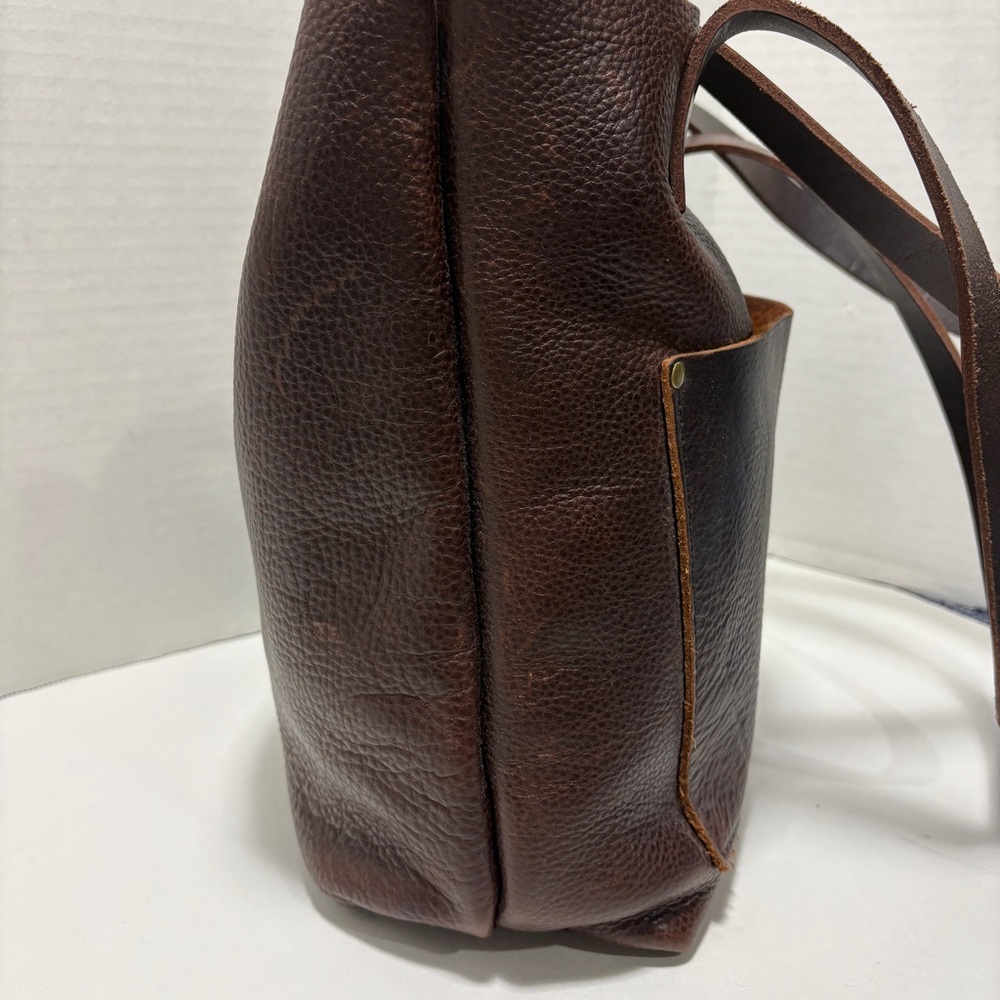 Portland Leather small classic tote - Picture 8 of 11